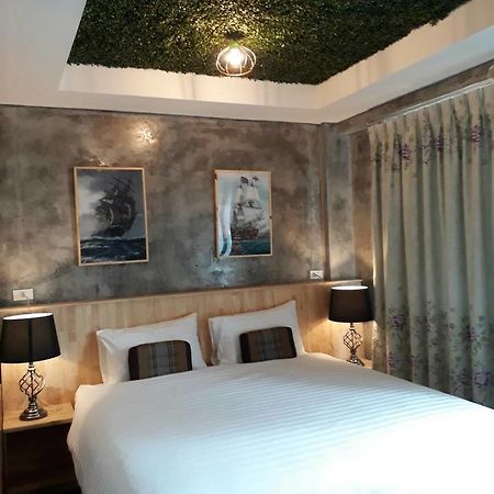 King Kong Hostel At Krabi town Exterior foto